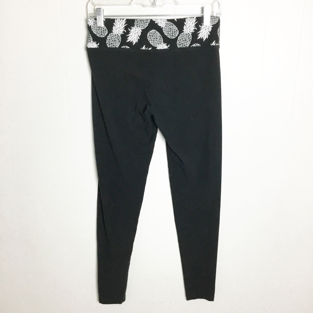Victoria’s Secret Black Yoga Skinny Leggings Pineapple Pants Size S - Picture 3 of 3